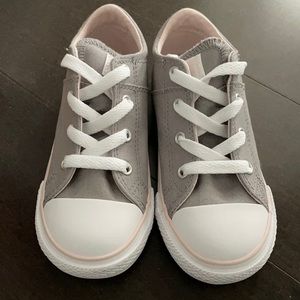 Brand new grey/light pink converse size 10